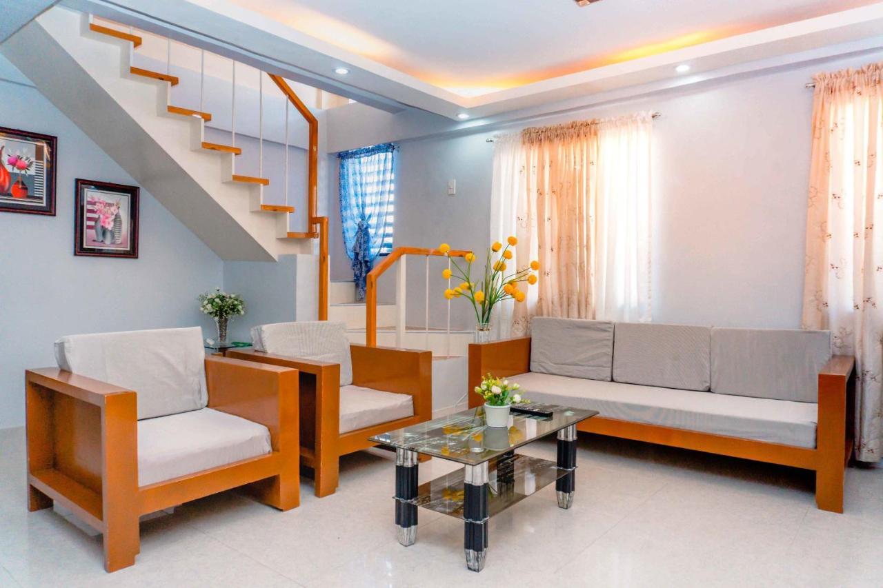 Two Story 87 Sqm Fully Air-Conditioned House In Babag 2, Lapu-Lapu City Esterno foto